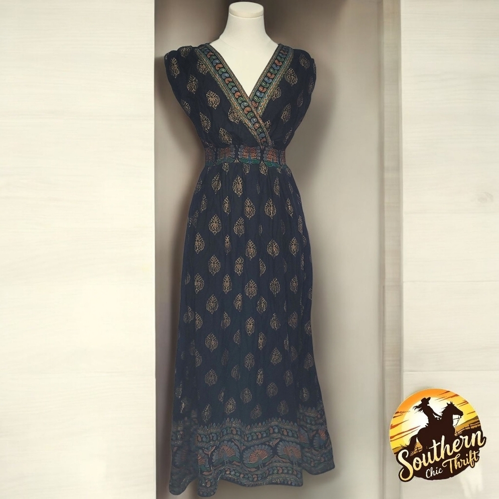 LAPOGEE - Small Bohemian Black and Gold Maxi Dress